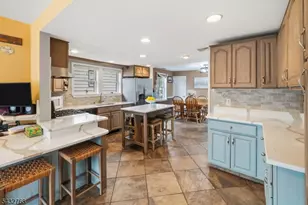 72 Forest Ave, Hawthorne, NJ 07506 - Photo 6