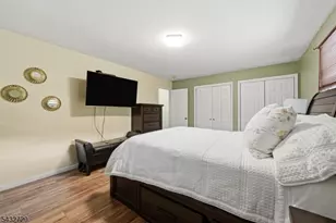 22 Federal Hill Rd, Pompton Lakes, NJ 07442 - Photo 18