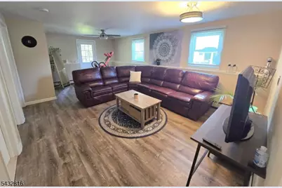 18 Grove St, Boonton Township, NJ 07005 - Photo 12