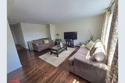 18 Grove St, Boonton Township, NJ 07005 - Photo 2