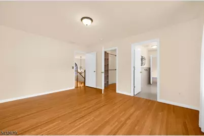 578 Route 614, Union Township, NJ 08802 - Photo 32