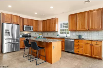 578 Route 614, Union Township, NJ 08802 - Photo 16