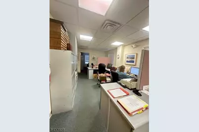 107 W Main St, Clinton, NJ 08809 - Photo 10