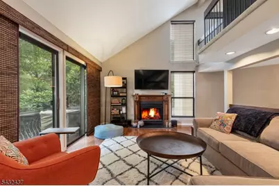 240 Arrowood Way Ondo, Bernards Township, NJ 07920 - Photo 2