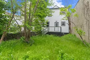 654 S 12th St, Newark, NJ 07103 - Photo 24