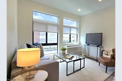 135 Fairfield Rd #307, Fairfield, NJ 07004 - Photo 4