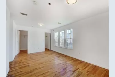 54-56 Bragaw Ave, Newark, NJ 07112 - Photo 4
