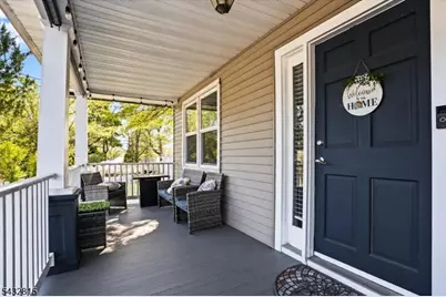 15 Center St, Mount Olive, NJ 07828 - Photo 2