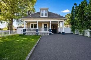 15 Center St, Mount Olive, NJ 07828 - Photo 34