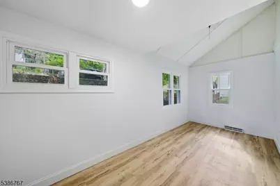 330 Springbrook Trl, Sparta Township, NJ 07871 - Photo 14