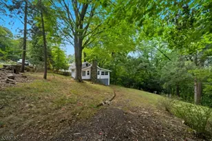330 Springbrook Trail, Sparta Township, NJ 07871 - Photo 38