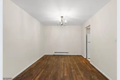 806 Eves Dr #3G, Hillsborough Township, NJ 08844 - Photo 8