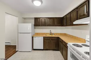 806 Eves Dr, Hillsborough Township, NJ 08844 - Photo 12