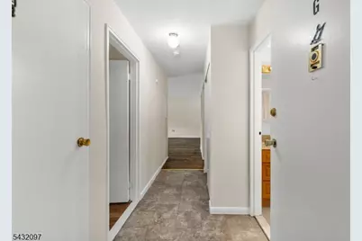 806 Eves Dr #3G, Hillsborough Township, NJ 08844 - Photo 16