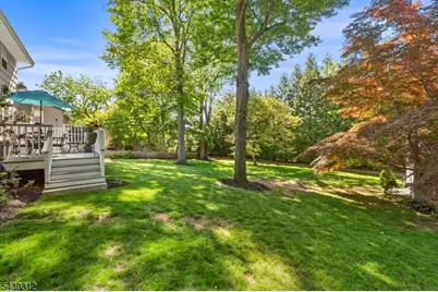 4 Gregmar Ct, Florham Park, NJ 07932 - Photo 34