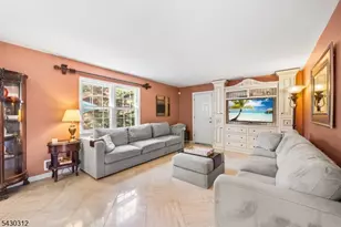 4 Gregmar Ct, Florham Park, NJ 07932 - Photo 16