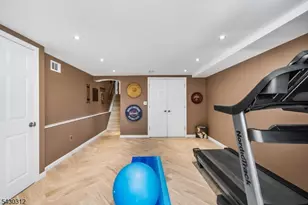 4 Gregmar Ct, Florham Park, NJ 07932 - Photo 30
