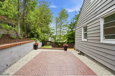 1 Lorelei Rd, West Orange Township, NJ 07052 - Photo 36