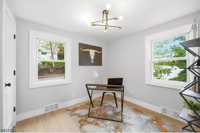1 Lorelei Rd, West Orange Township, NJ 07052 - Photo 14