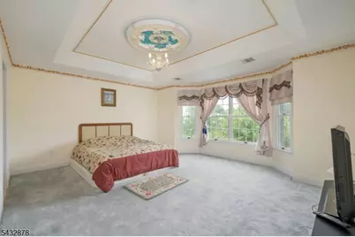 6 Hyer Farm Rd, Roseland, NJ 07068 - Photo 14