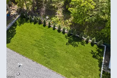24 Richard Scott Ct, Haledon, NJ 07508 - Photo 34