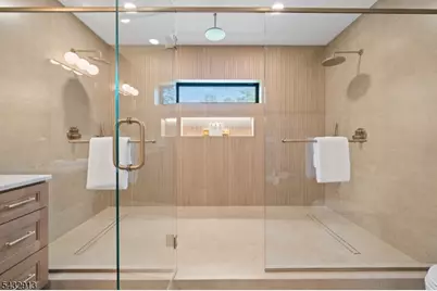 24 Richard Scott Ct, Haledon, NJ 07508 - Photo 24