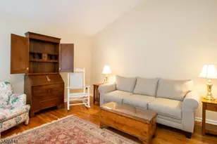 28 Old 4th Dr, Jefferson Township, NJ 07438 - Photo 10