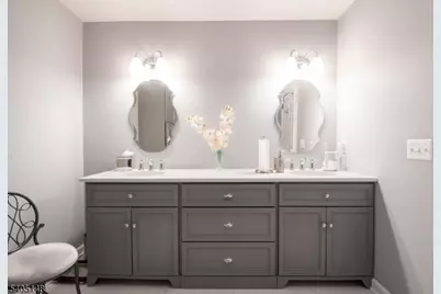 28 Old Fourth Dr, Jefferson Township, NJ 07438 - Photo 18