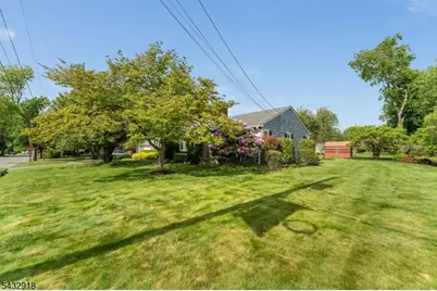 2051 Audubon Ave, South Plainfield, NJ 07080 - Photo 40