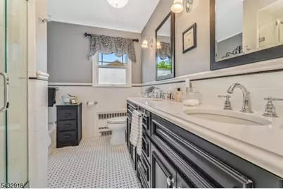 2051 Audubon Ave, South Plainfield, NJ 07080 - Photo 22