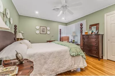 2051 Audubon Ave, South Plainfield, NJ 07080 - Photo 20