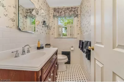 2051 Audubon Ave, South Plainfield, NJ 07080 - Photo 24