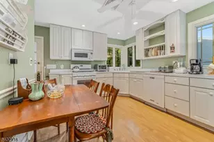 2051 Audubon Ave, South Plainfield, NJ 07080 - Photo 18