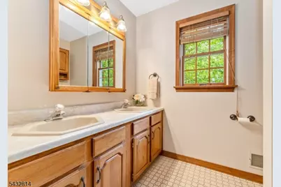 4 Drake Ct, Holland Township, NJ 08848 - Photo 42