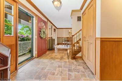 4 Drake Ct, Holland Township, NJ 08848 - Photo 4