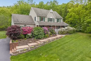 4 Drake Ct, Holland Township, NJ 08848 - Photo 1