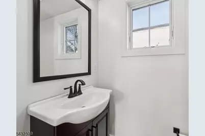 133 Forest St #1, Montclair, NJ 07042 - Photo 10