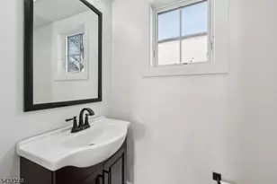 133 Forest St, Montclair, NJ 07042 - Photo 10