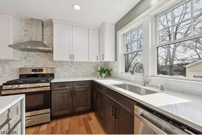 133 Forest St #1, Montclair, NJ 07042 - Photo 8