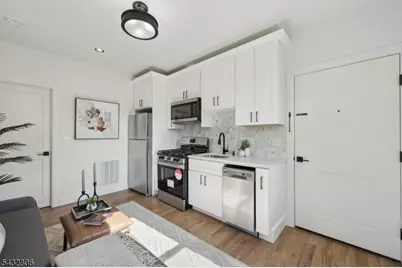 135 Forest St #2F, Montclair, NJ 07042 - Photo 8