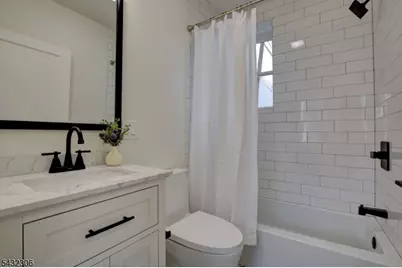 135 Forest St #2F, Montclair, NJ 07042 - Photo 12