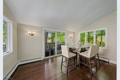 10 S Parkway, Jefferson Township, NJ 07885 - Photo 18