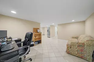 10 South Pkwy, Jefferson Township, NJ 07885 - Photo 36