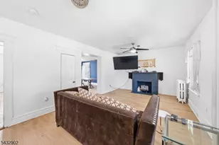 41 Edgar St, East Orange, NJ 07018 - Photo 8