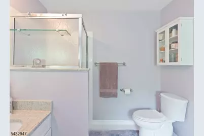 18 Kentworth Ct, Raritan Township, NJ 08822 - Photo 18