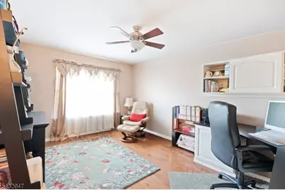 18 Kentworth Ct, Raritan Township, NJ 08822 - Photo 20
