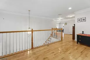 8 Yorktown Ln, Totowa, NJ 07512 - Photo 24