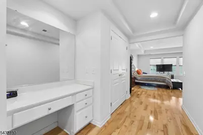 8 Yorktown Ln, Totowa, NJ 07512 - Photo 34