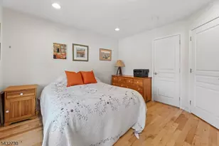 8 Yorktown Ln, Totowa, NJ 07512 - Photo 36