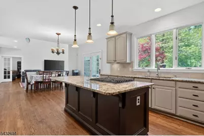 18 Downingtown Ct, Warren Township, NJ 07059 - Photo 38